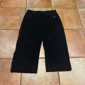 Nike submitted wide leg Capri
